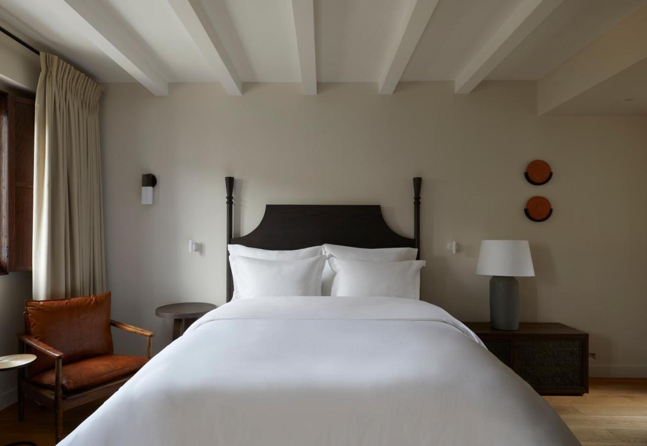فندق The Storyteller Boutique House كالامباكا المظهر الخارجي الصورة